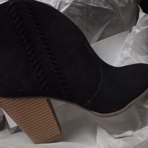 Lane Bryant Black Suede Cowboy Style Ankle Boots 11W